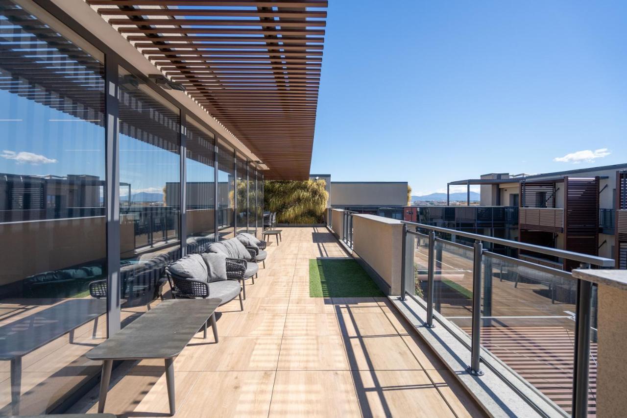 Aurealiving - Trastevere Suite With Rooftop & Gym, Your Place In Rome Bagian luar foto