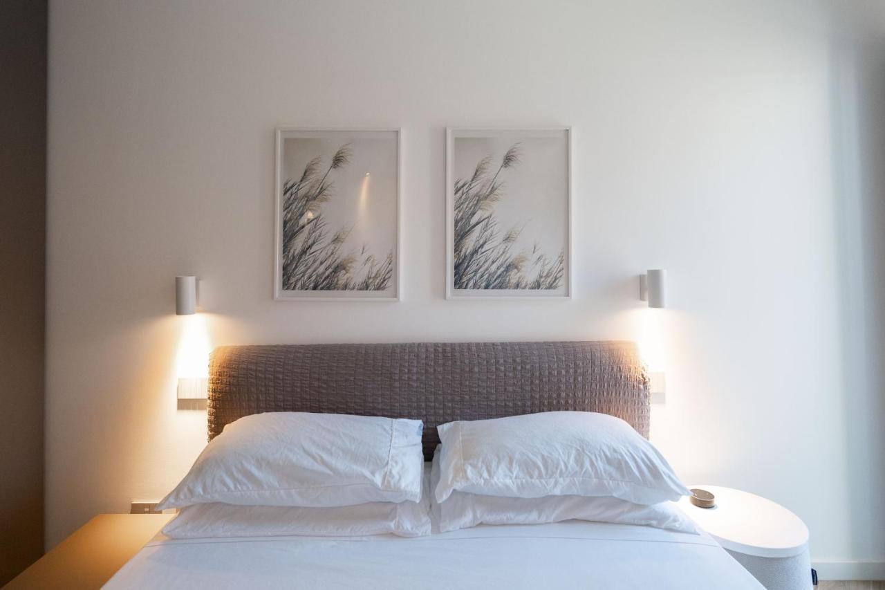 Aurealiving - Trastevere Suite With Rooftop & Gym, Your Place In Rome Bagian luar foto