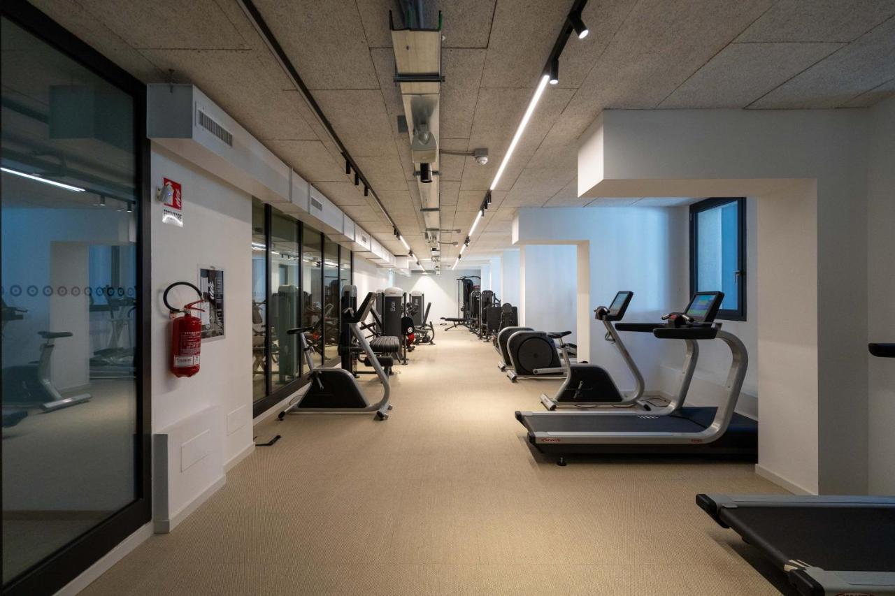 Aurealiving - Trastevere Suite With Rooftop & Gym, Your Place In Rome Bagian luar foto